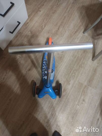 Самокат детский трехколесный