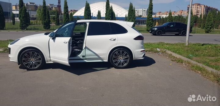 Porsche Cayenne GTS 3.6 AT, 2016, 57 000 км