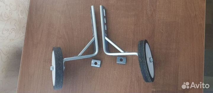 Боковые колеса для велосипеда 16-20