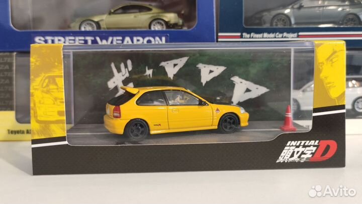 Hobby Japan 1/64 Initial D Civic EK9