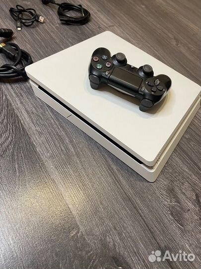 Sony PS4 Slim. 3 ревизия. 60+ игр