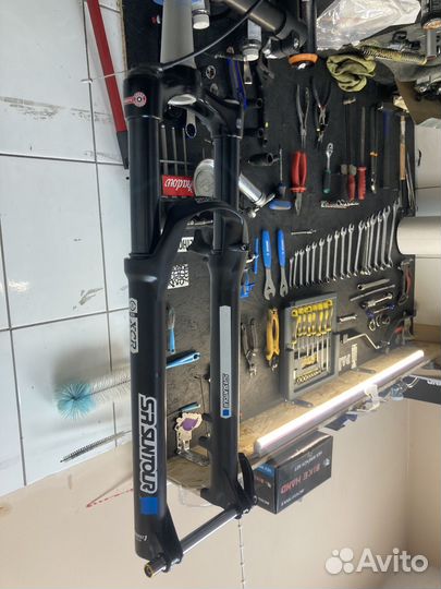 Вилка sr suntour xcr 32 29