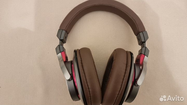 Наушники Audio-Technica ATH-MSR7