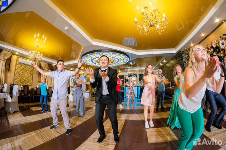 Бомбическая ведущая и организатор торжеств