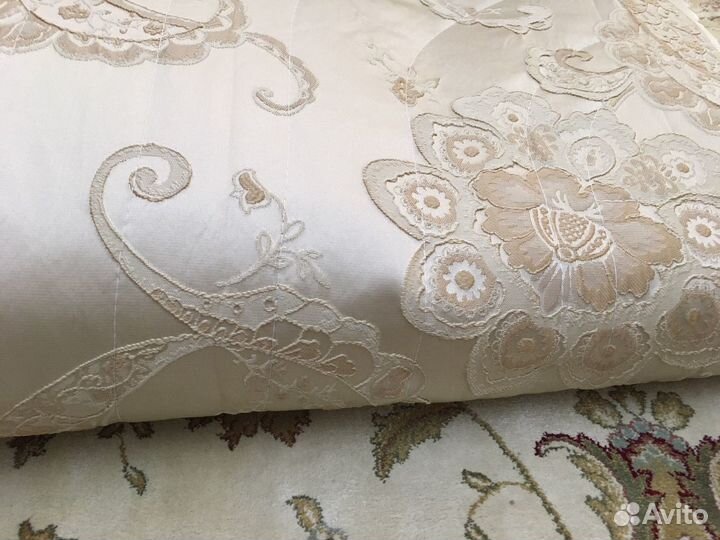 Покрывало с наволочками Blumarine