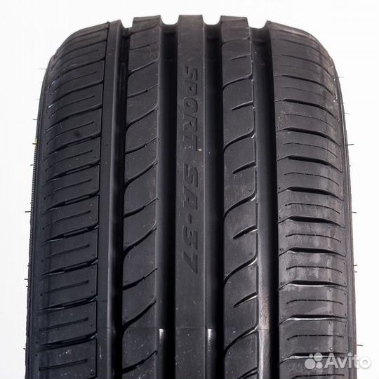 Goodride SA 37 275/35 R20