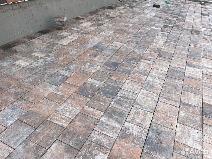 Укладка тротуарной плитки