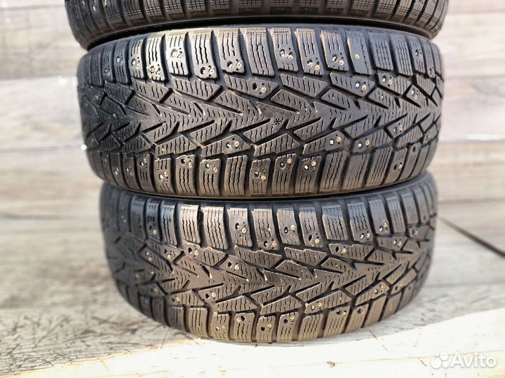 Nokian Tyres Hakkapeliitta 7 205/60 R16