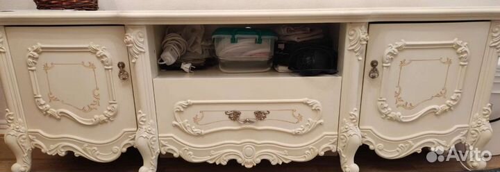 Тумба под телевизор