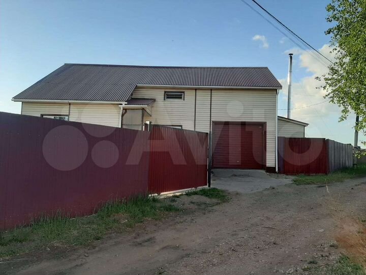 Дом 160 м² на участке 7 сот.