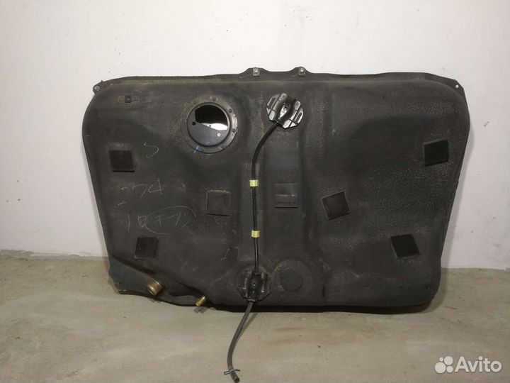 Топливный бак Toyota Camry V 30 V 40