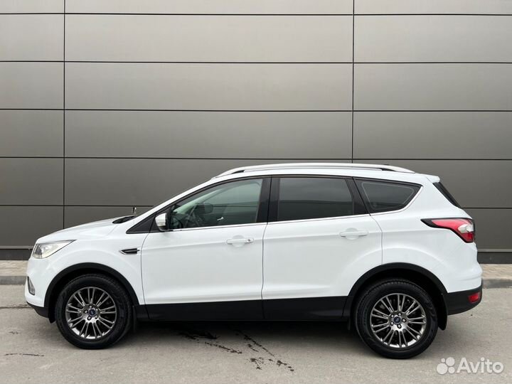 Ford Kuga 2.5 AT, 2018, 110 700 км