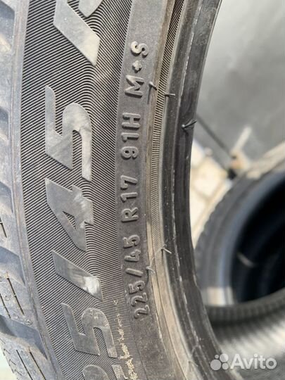 Pirelli Winter Sottozero 225/45 R17 91T