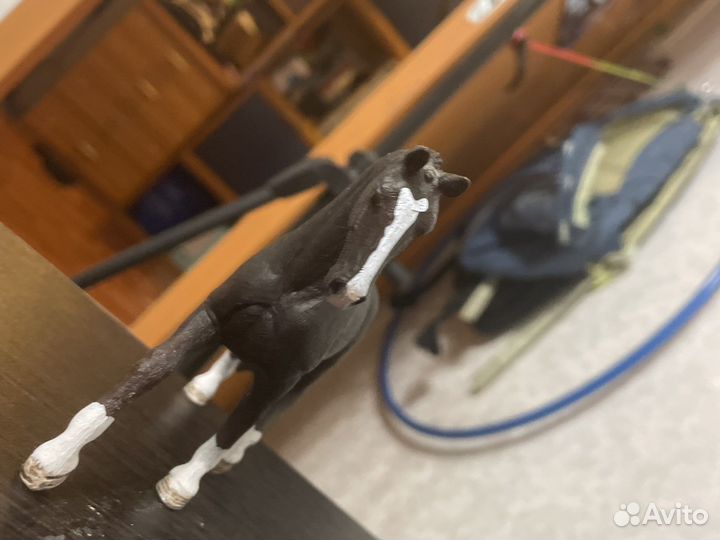 Лошадь игрушка