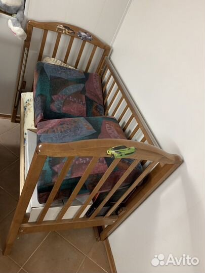 Детская деревянная кроватка