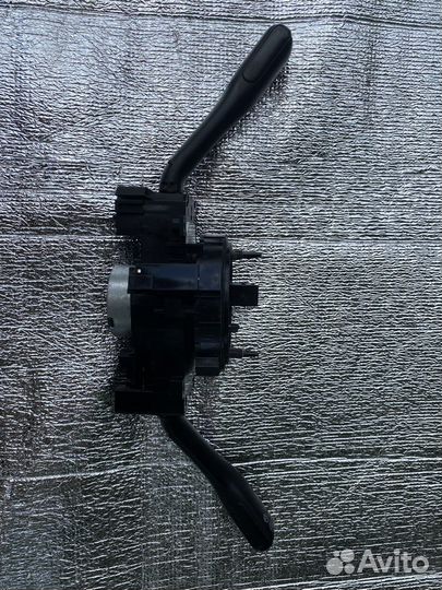 Переключатель подрулевой Шкода Октавия