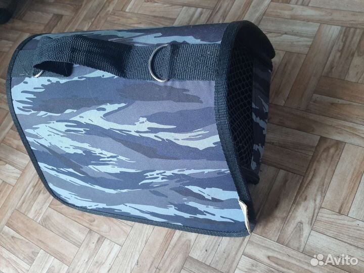 Переноски для кошек,туалет, домик с когтеточкой