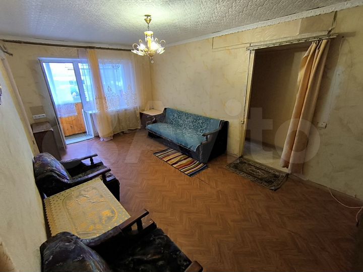 2-к. квартира, 46 м², 3/3 эт.