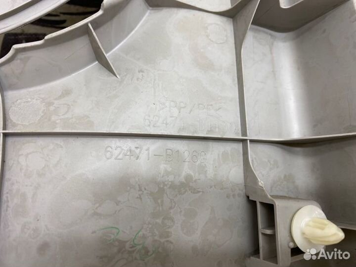 Пластик салона задний правый Toyota Passo M700A