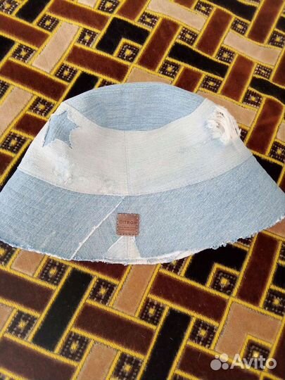 Кепки и панамы