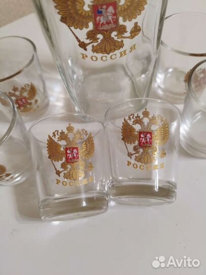 Графин с рюмочками