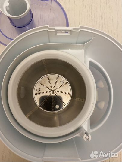 Соковыжималка новая