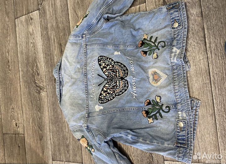 Джинсовая куртка