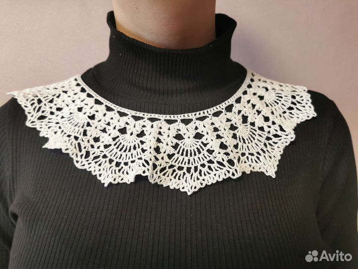 Кружевной воротник ручной работы