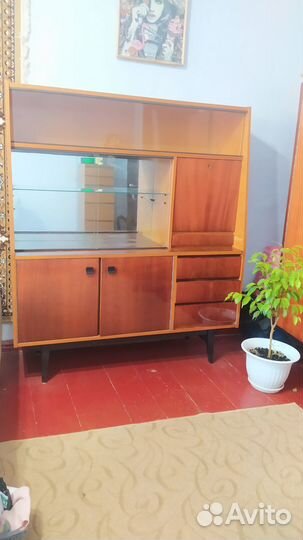 Шкаф сервант СССР винтаж, mid century modern