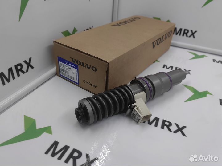 Форсунка топливная 21582094