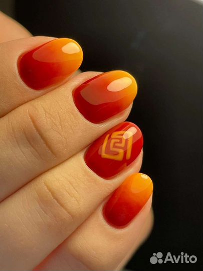 Маникюр, наращивание ногтей