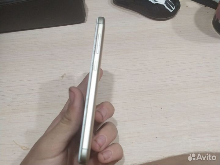 Xiaomi Redmi 4X, 2/16 ГБ