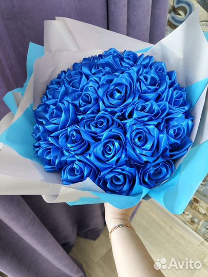 Цветы из атласных лент