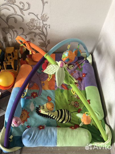 Развивающий коврик