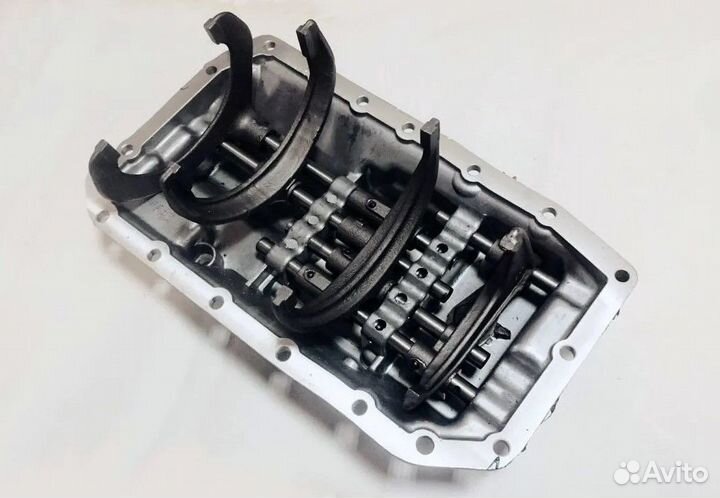 Крышка кпп в сборе с вилками 1702021-8С Foton