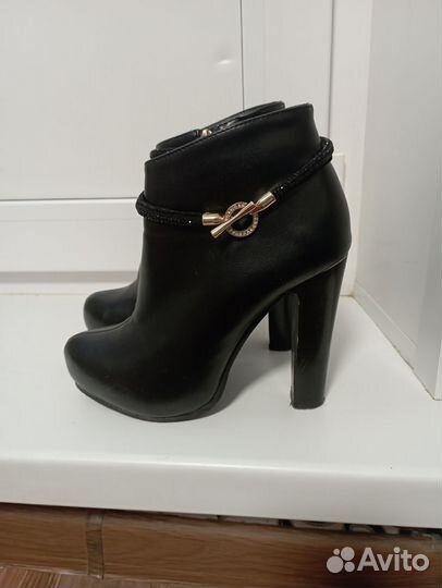 Ботильоны зимние