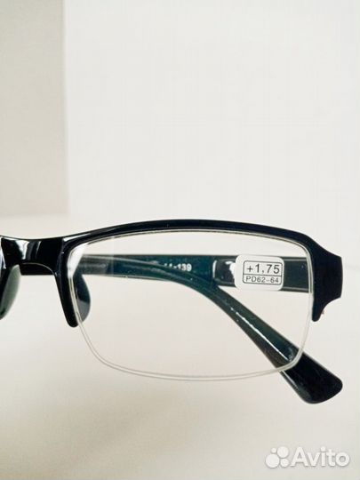 Очки для зрения +1,75. Оправа без низа