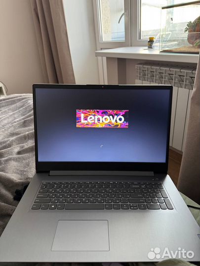 Ноутбук lenovo