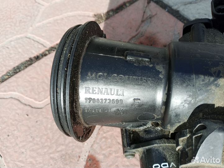 Запчасти на Renault