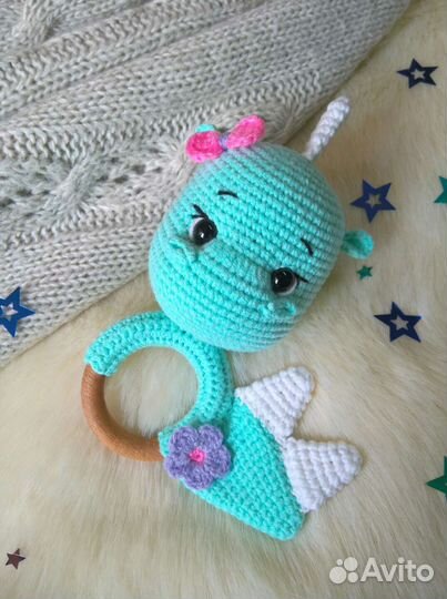 Погремушка для малышки