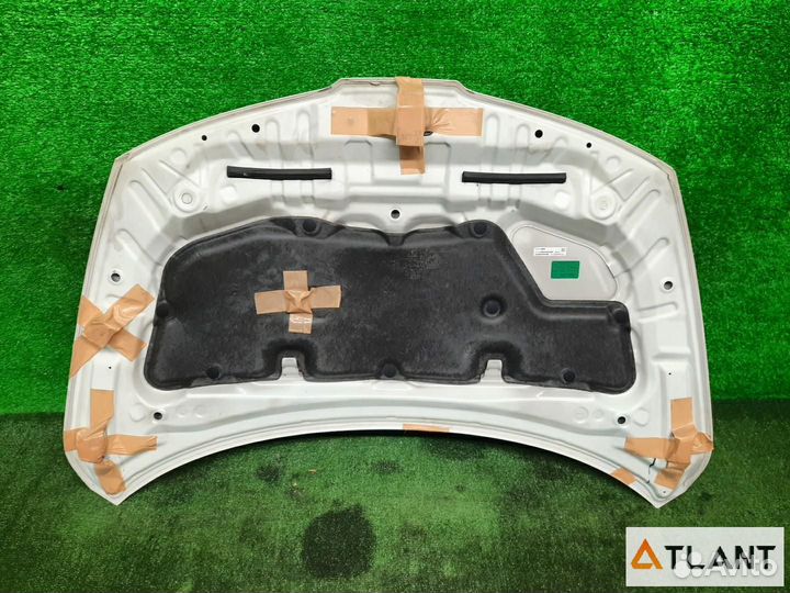 Капот nissan tiida