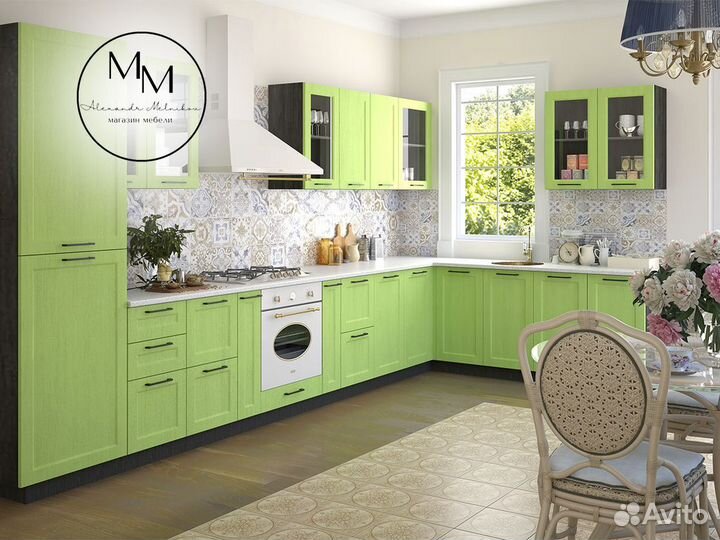 Кухня с антресолями