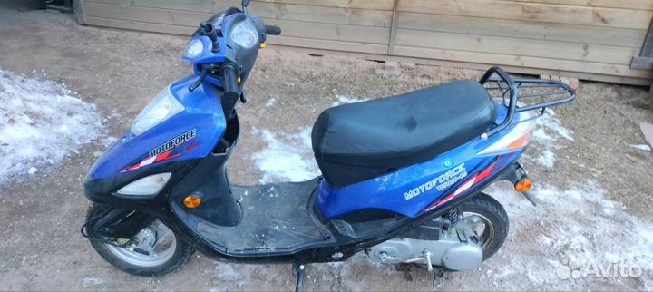 Скутер, мопед