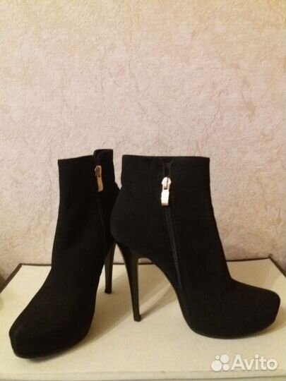 Сапоги женские