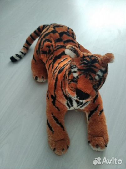 Мягкие игрушки лев и тигр