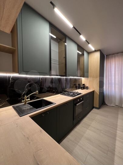 3-к. квартира, 84 м², 14/15 эт.