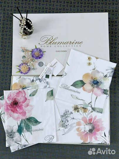 Комплект постельного белья Модель Blumarine