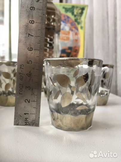 Графин со стопками