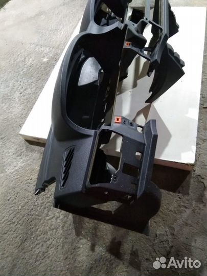 Торпедо BMW 7 E65 панель