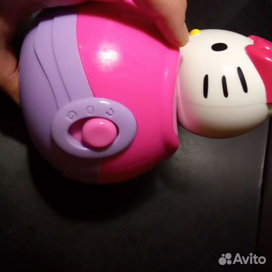 Игрушка Hello Kitty неваляшка